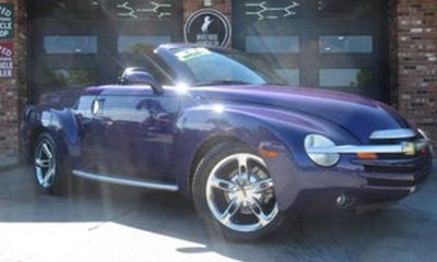 2004 Chevrolet SSR LS