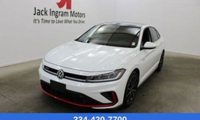 2025 Volkswagen Jetta GLI Autobahn