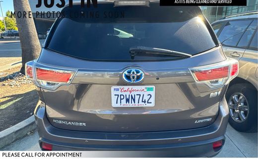 2016 Toyota Highlander Base