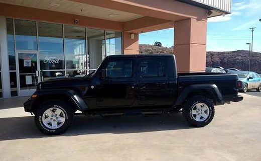 2020 Jeep Gladiator Sport