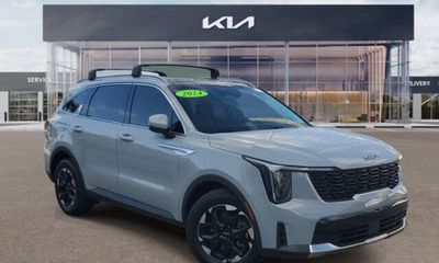2024 Kia Sorento S