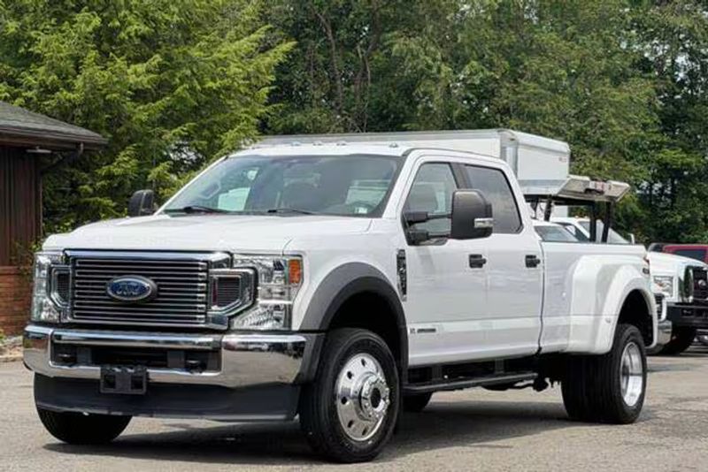 2022 Ford F 450 Super Duty — a typically priced live listing