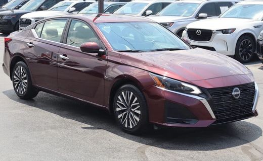 2024 Nissan Altima SV
