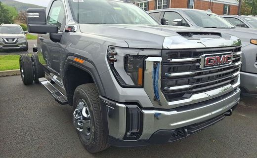 2026 GMC Sierra HD SLE