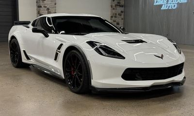 2017 Chevrolet Corvette Grand Sport Standard