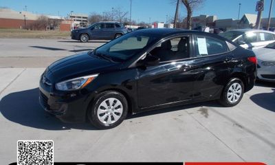 2017 Hyundai Accent SE Base
