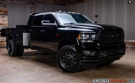 2019 Ram 1500 SLT
