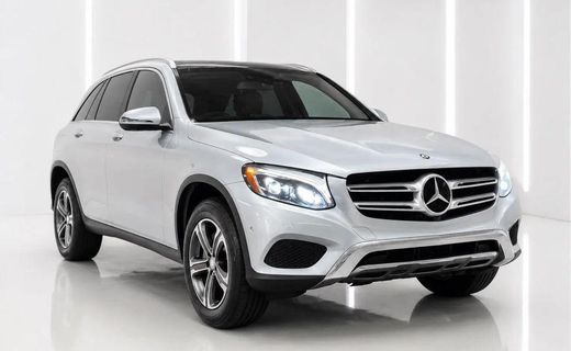 2017 Mercedes-Benz GLC-Class GLC300