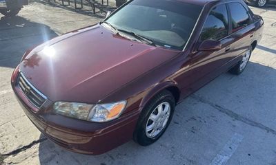 2000 Toyota Camry LE
