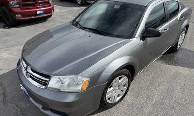 2012 Dodge Avenger SE