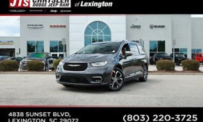2020 Chrysler Pacifica Touring