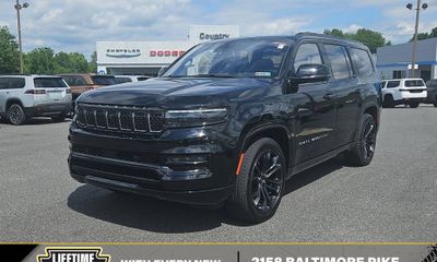 2022 Jeep Grand Wagoneer Series II