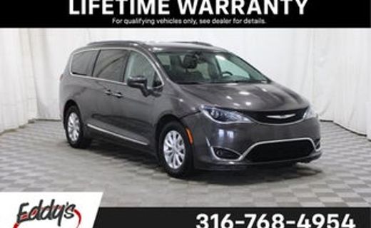 2017 Chrysler Pacifica Touring L