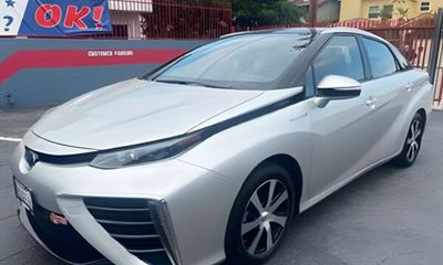 2017 Toyota Mirai Hydrogen Fuel Cell