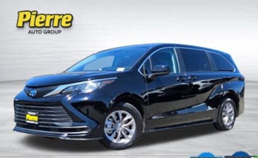 2026 Toyota Sienna LE