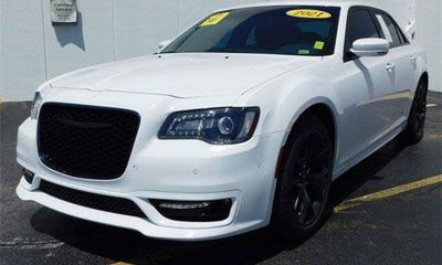 2021 Chrysler 300