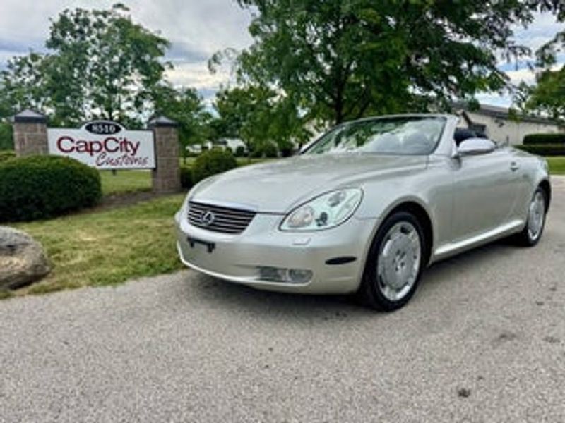 Representative 2002 Lexus SC photo