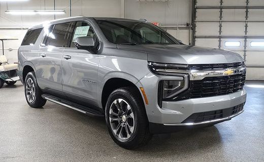 2026 Chevrolet Suburban LS