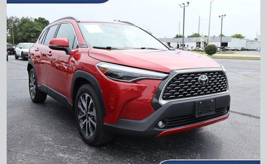 2024 Toyota Corolla Cross XLE