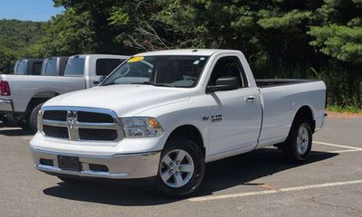 2018 Ram 1500 SLT
