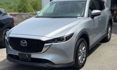 2024 Mazda CX-5 Premium Package
