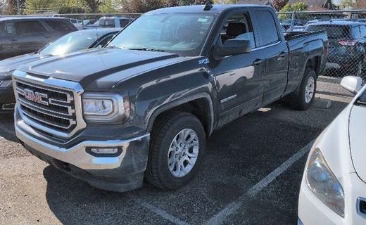 2018 GMC Sierra SLE
