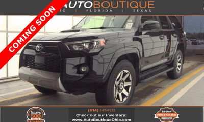 2023 Toyota 4RUNNER TRD Offroad