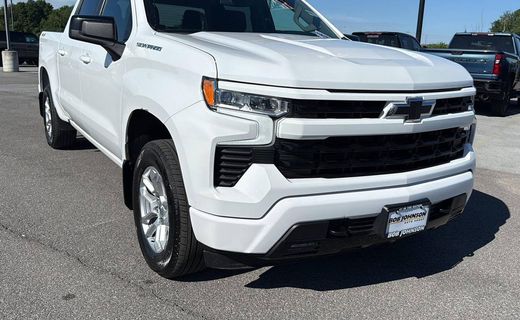 2024 Chevrolet Silverado RST