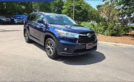 2016 Toyota Highlander Base
