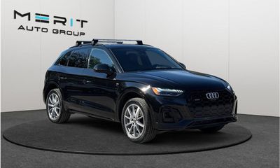 2022 Audi Q5 S Line E