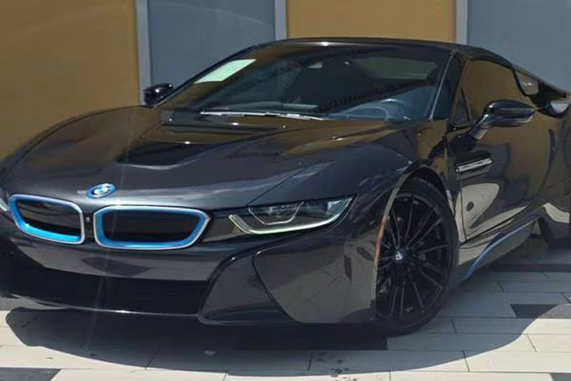 2019 Bmw I8 — a typically priced live listing