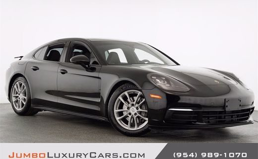 2017 Porsche Panamera
