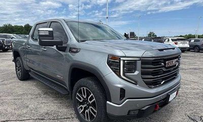 2024 GMC Sierra AT4