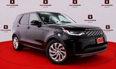 2023 Land Rover Discovery S R Dynamic