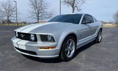 2005 Ford Mustang GT