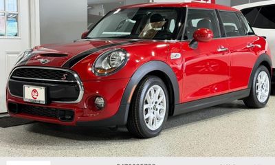2017 Mini Cooper S 4 Door