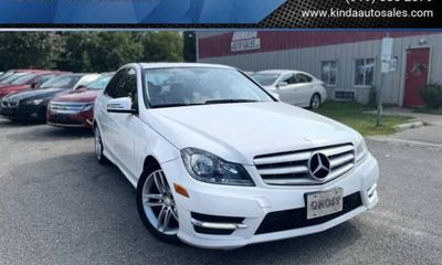 2013 Mercedes-Benz C-Class C300