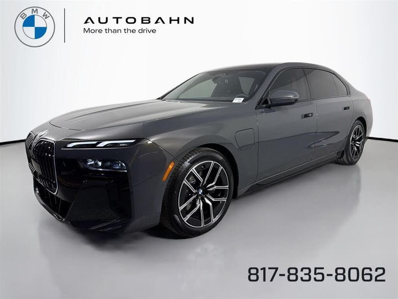 Representative 2026 BMW 750e photo