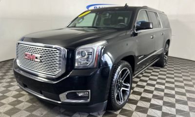 2017 GMC Yukon XL Denali