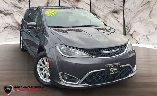 2020 Chrysler Pacifica Touring