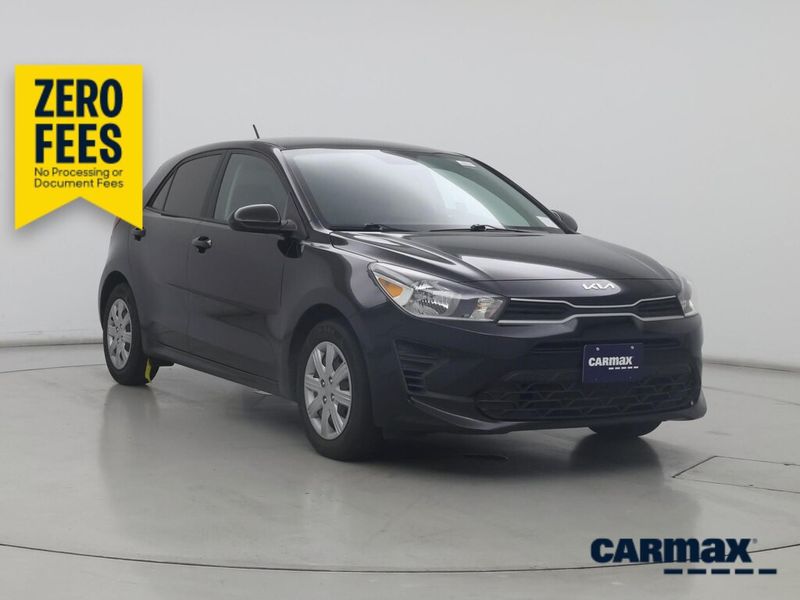 2022 Kia RIO — a typically priced live listing
