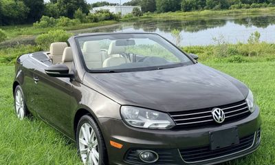 2015 Volkswagen EOS Komfort