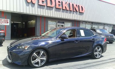 2018 Lexus IS 300