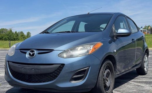 2014 Mazda MAZDA2