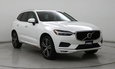 2021 Volvo XC60 Momentum