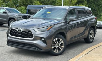 2023 Toyota Highlander