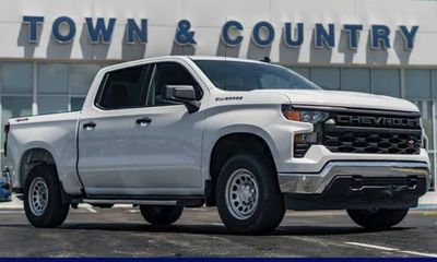 2025 Chevrolet Silverado Work Truck