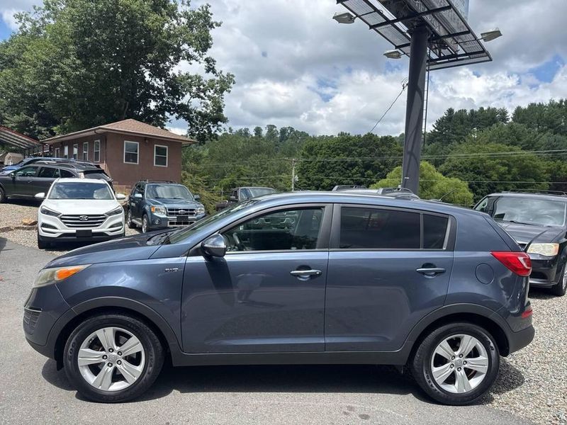 2012 Kia Sportage — a typically priced live listing