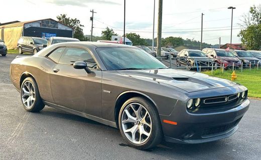 2016 Dodge Challenger SXT