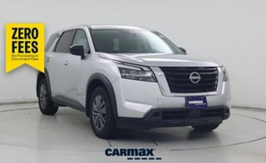2025 Nissan Pathfinder S